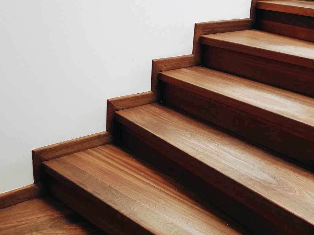 tempat persembunyian brankas di rumah