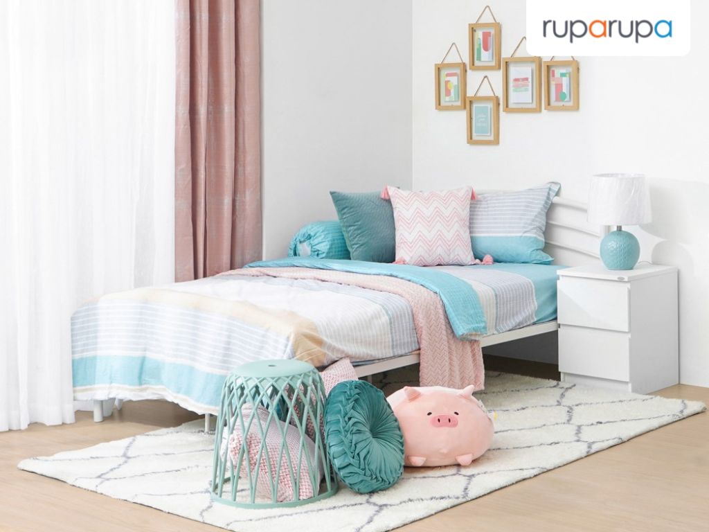 desain kamar tidur serba pastel