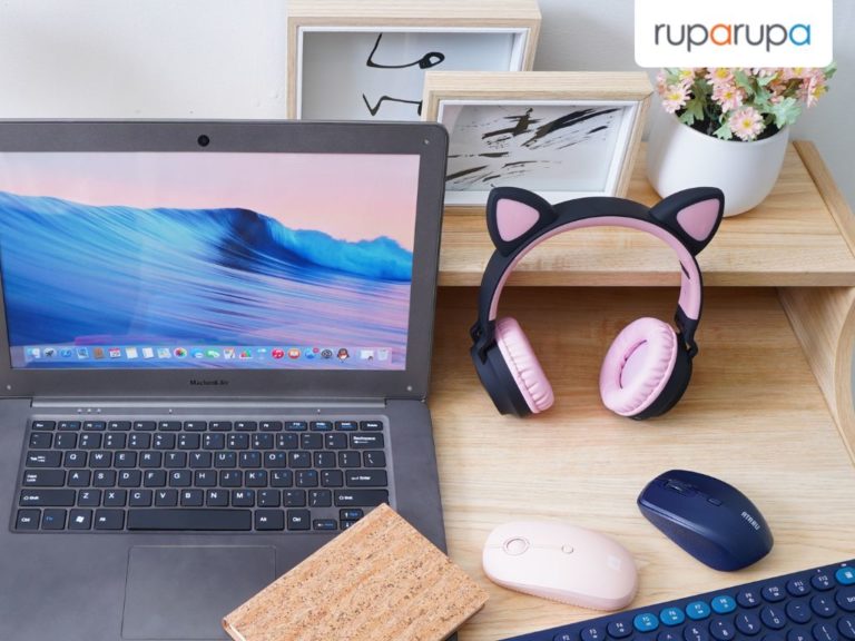 5 Tips Memilih Headphone yang Tepat dan Punya Suara Jernih - Blog ruparupa