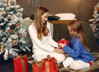 kado natal untuk anak