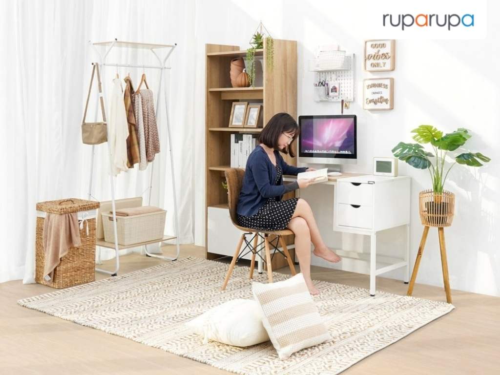 Guini Meja Kantor - Putih