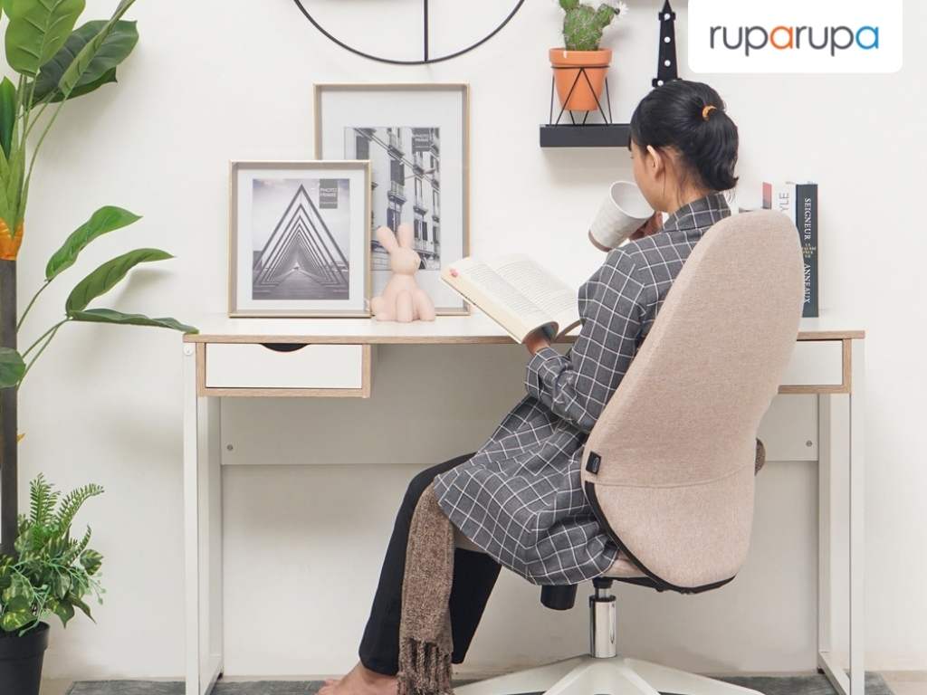 Weener Meja Kantor - Putih