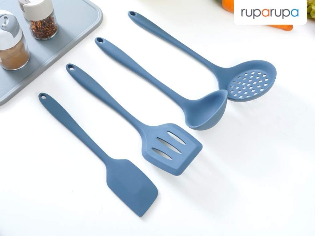 alat masak silikon Ataru Spatula Scraper Silikon - BiruAtaru Spatula Scraper Silikon - Biru