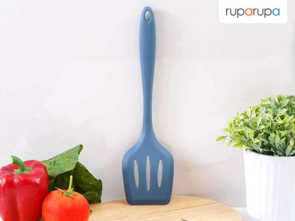 alat masak silikon Ataru Spatula Slotted Turner Silikon - Biru