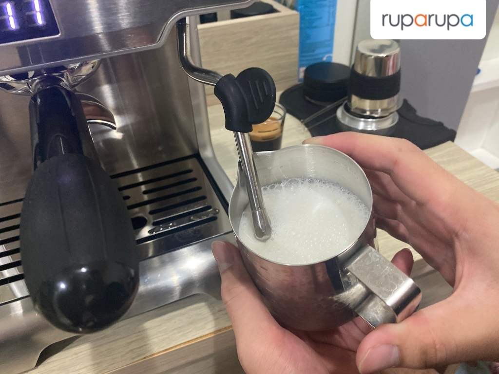 cara membuat latte art buat milk frother