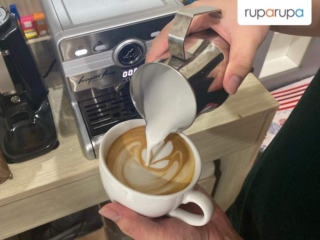 cara membuat latte art bulat kecil