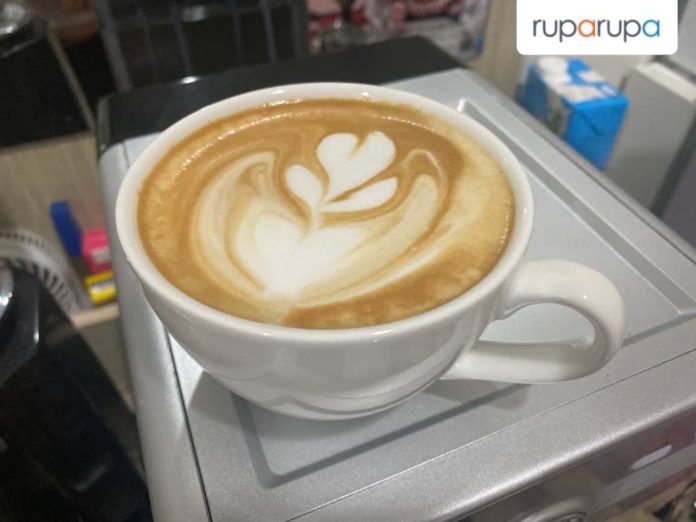 cara membuat latte art untuk pemula