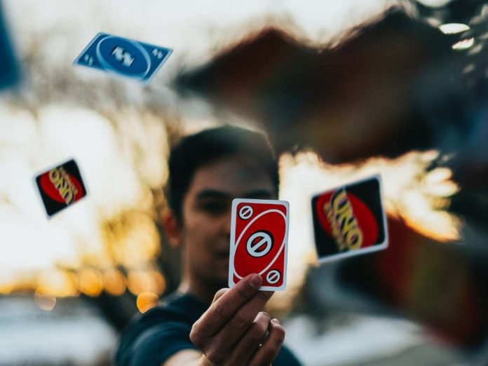 jenis mainan uno yang seru