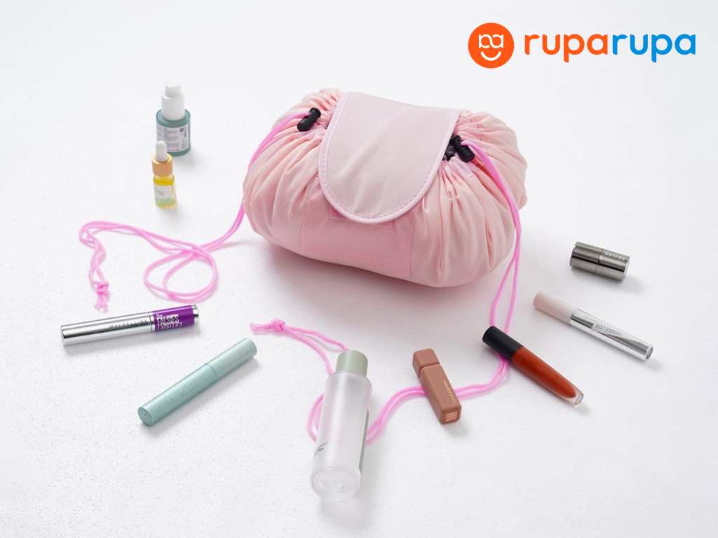 perlengkapan traveling wanita