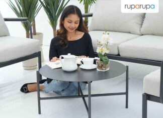 teras rumah industrial