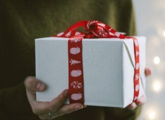 kado natal untuk teman kantor