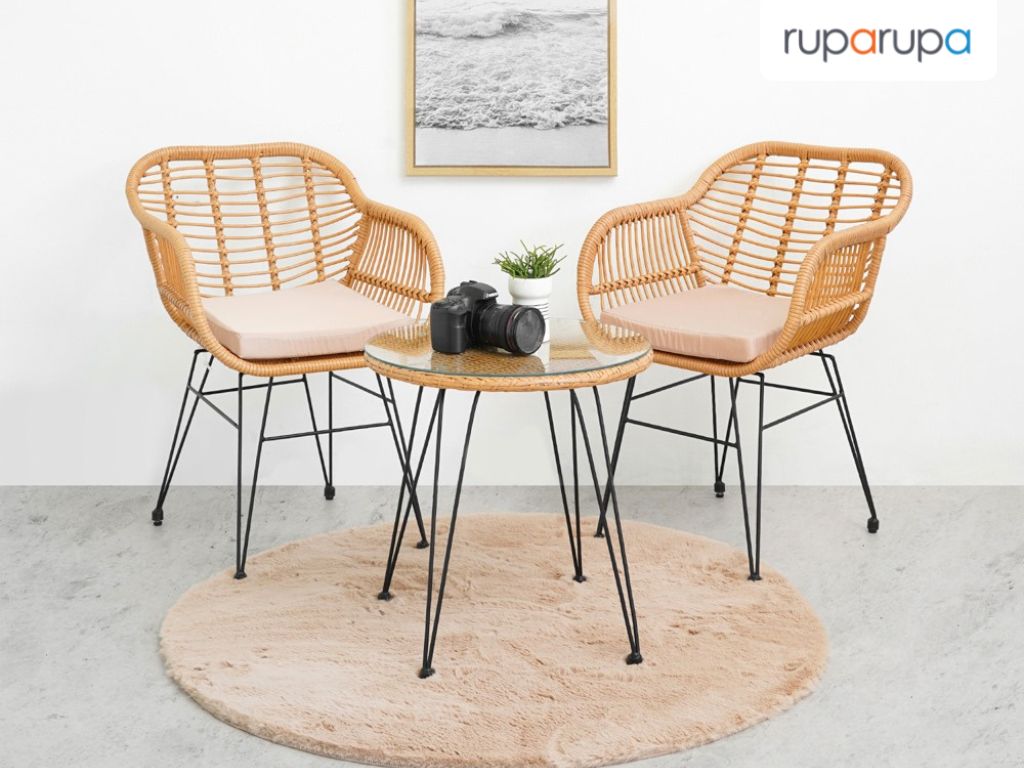 kursi rotan tempat makan