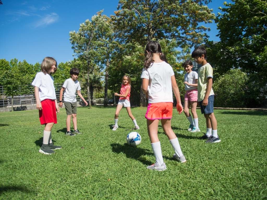 tips latihan sepak bola anak