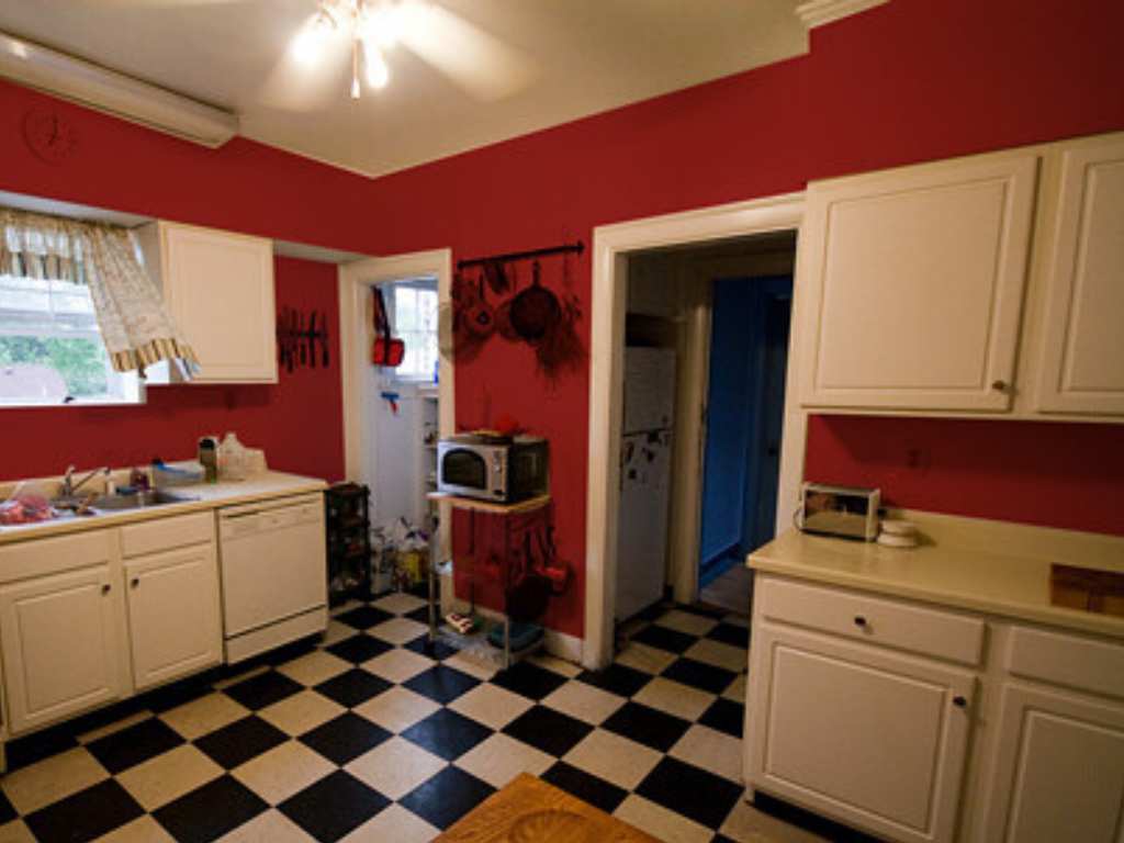 warna cat dapur merah
