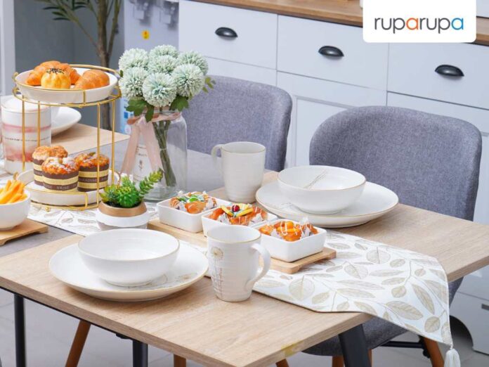 table runner meja makan