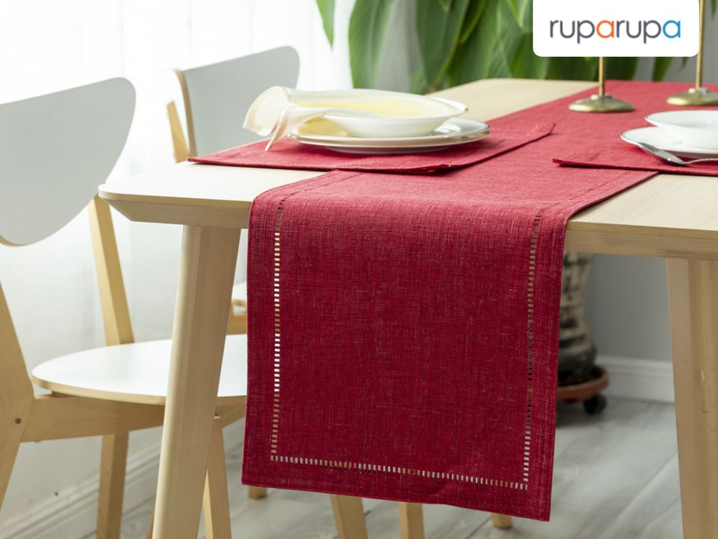 table runner polyester