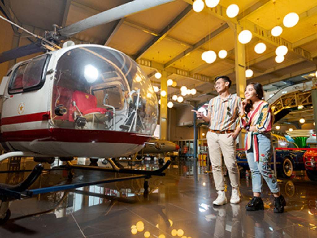 tempat wisata di malang Museum Angkut