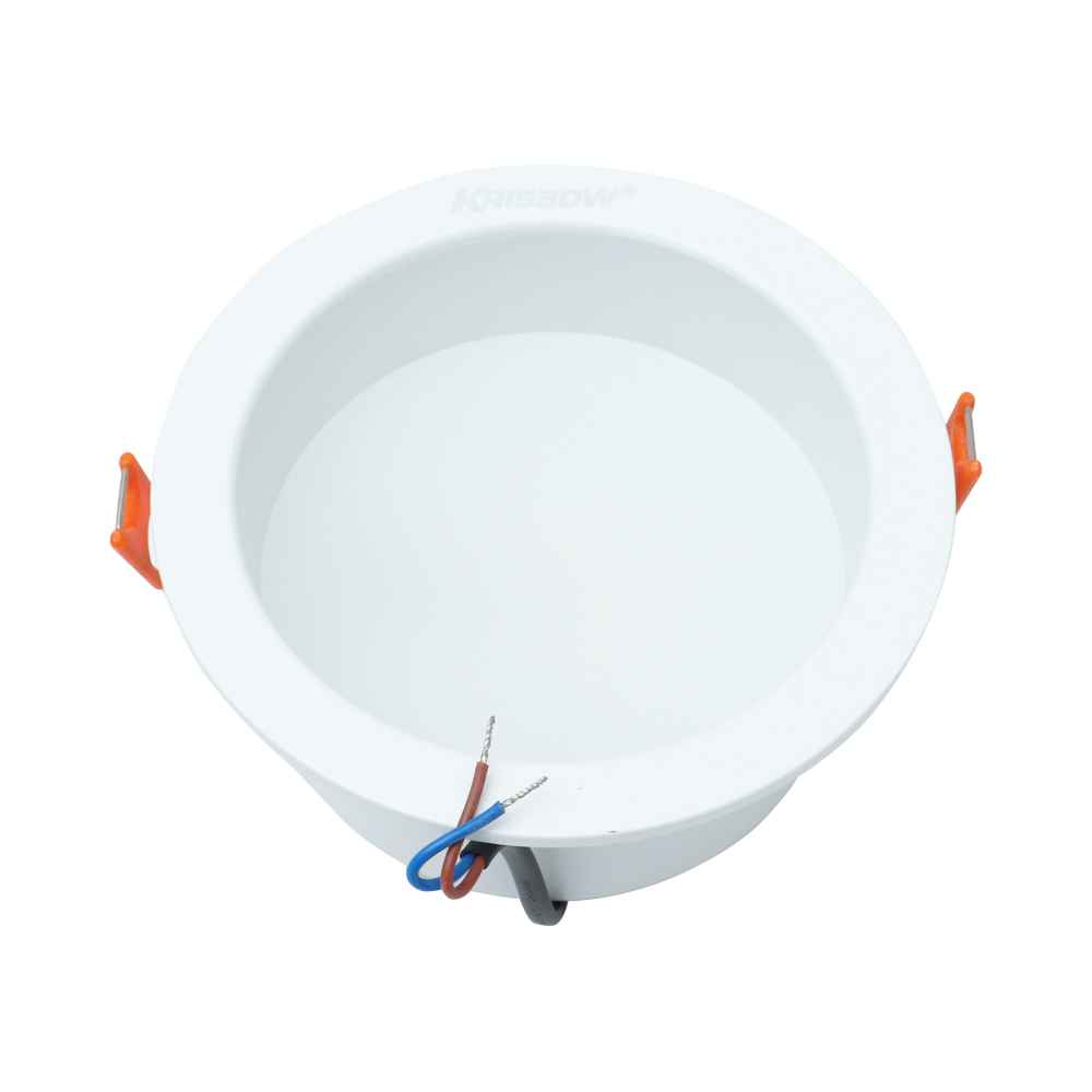 pencahayaan kamar mandi