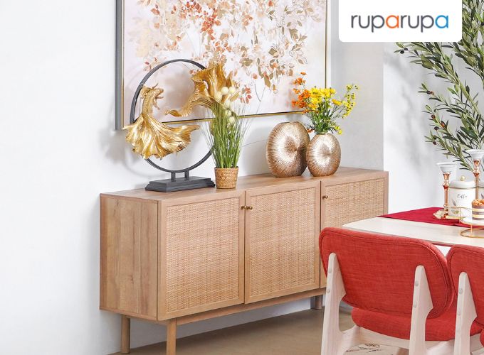 pajangan ruang makan oriental