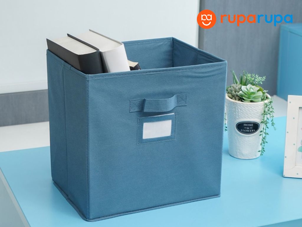 kontainer boks lipat